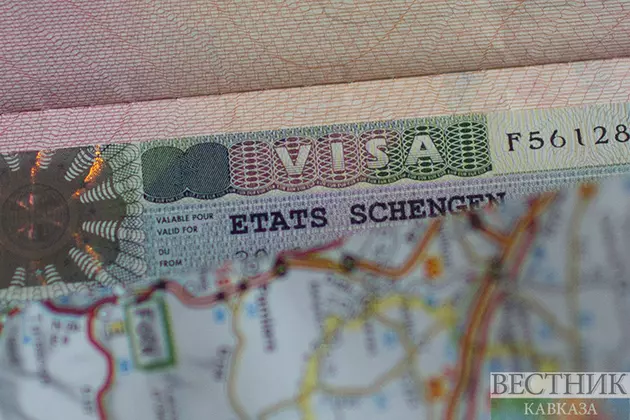 Отменой безвиза для граждан с диппаспортами ЕК пытается давить на Тбилиси – депутат