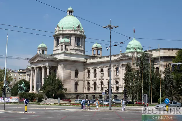 Власти Сербии призвали своих граждан экстренно уехать из Ирана