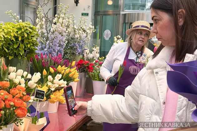 Продажа цветов в Петровском пассаже