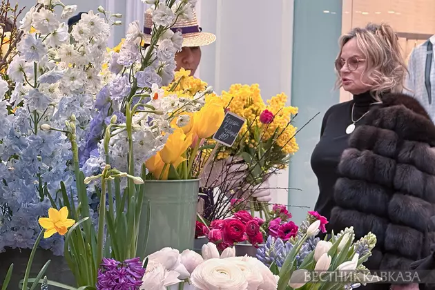 Продажа цветов в Петровском пассаже