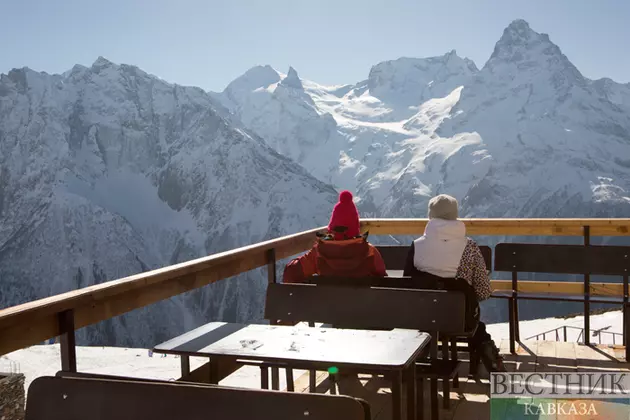 Отдых на Архызе летом обойдется вдвое дешевле, чем зимой