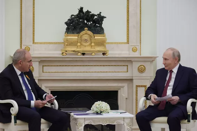 Владимир Путин и Никол Пашинян