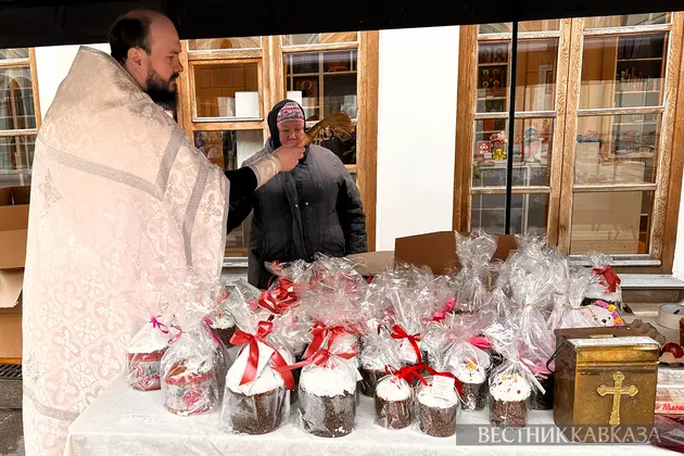 Освящение куличей в Иоанно-Предтеченском Ставропигиальном женском монастыре