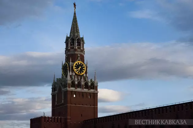 Вид на Спасскую башню Кремля