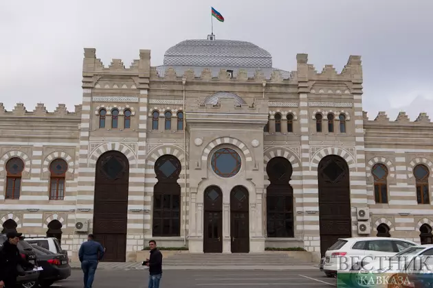 Срок открытия продаж билетов на поезд Баку-Тбилиси увеличат до 90 дней