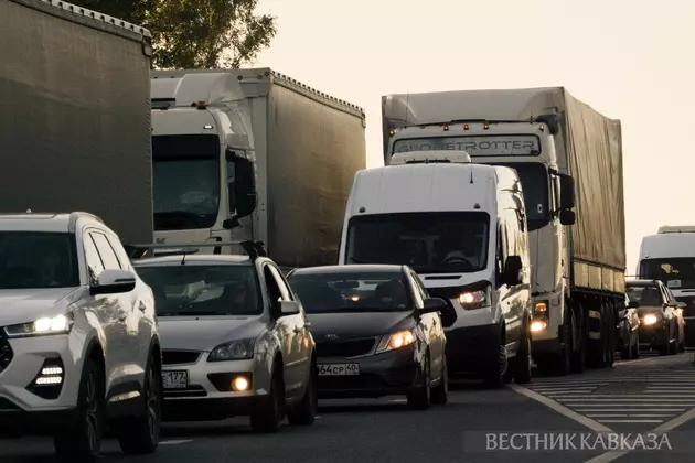Азербайджан и Казахстан упростят автоперезовки: вводится система e-permit