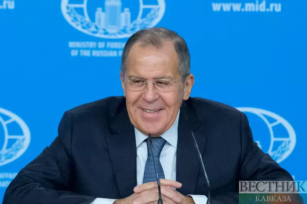 Лавров поздравил главу МИД Казахстана с Днем дипломатической службы
