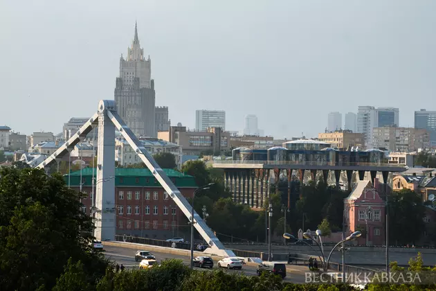 Вид на Здание МИД России