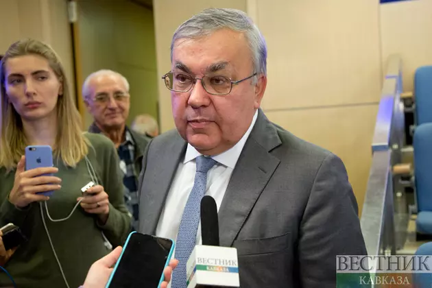 Посол РФ в Турции встретился с губернатором Стамбула
