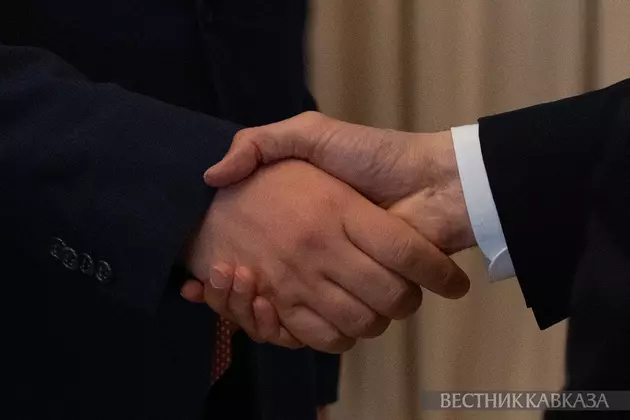 Рукопожатие