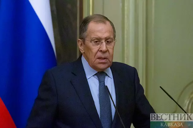 Лавров ответил на идею Пашиняна о продаже ЮКЖД