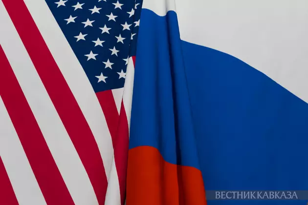Флаги России и США