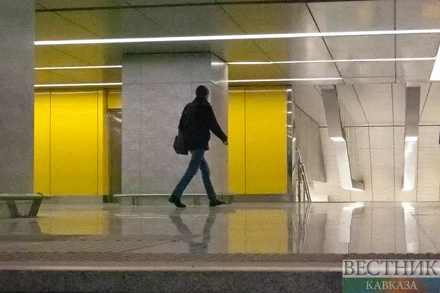 Переход на станции “Авиамоторная“ БКЛ Московского метро
