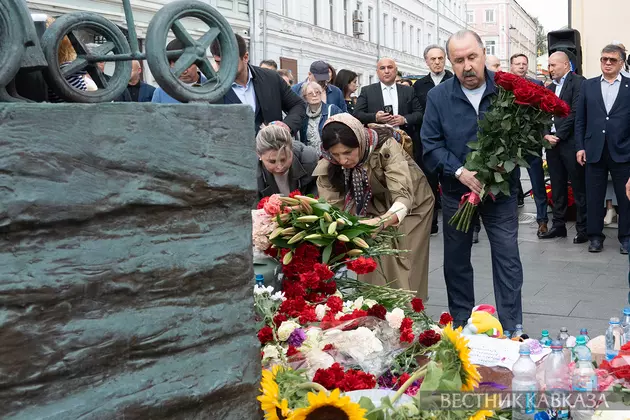 Траурное мероприятие посвященное памяти жертв террористического акта 2004 года в школе Беслана