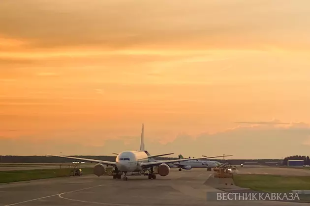 Самолет
