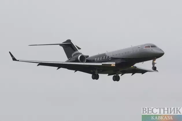 Азимут возобновит рейсы из Астрахани в Баку с 1 октября