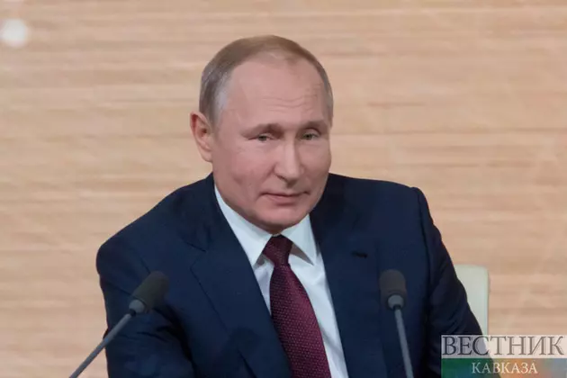Владимир Путин поздравил с победой нового президента Южной Осетии