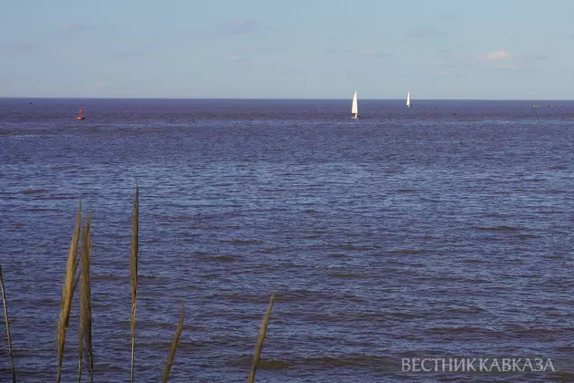 Море