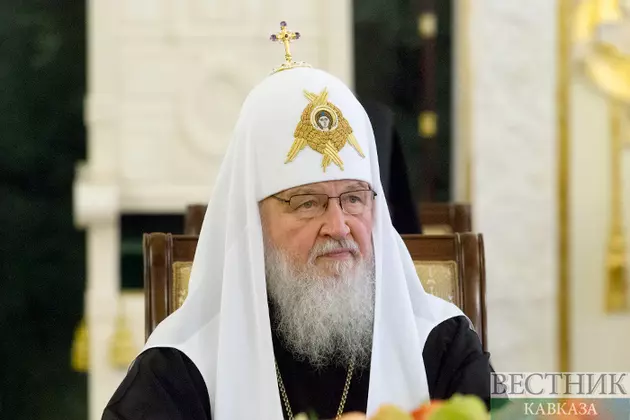Патриарх Кирилл наградил Альбира Крганова орденом Славы и чести