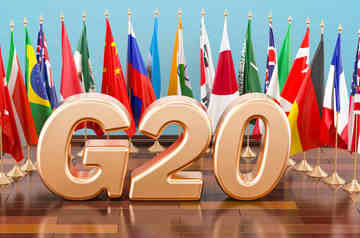 Александр Караваев: G20 необходимо обуздать мировую панику