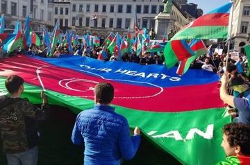 В Германии состоялся митинг в поддержку Азербайджана 