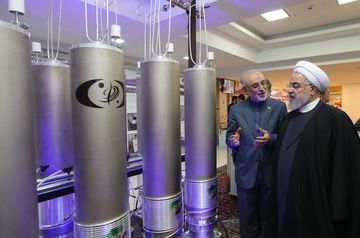 Рухани: Иран не откажется от реактора в Араке