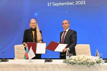 Подписано соглашение о проведении в Баку Международного конгресса астронавтики