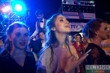 Тбилиси встретит Новый год гала-концертом &quot;Давайте любить друг друга&quot;