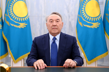 Назарбаев по-прежнему сможет выступать на заседаниях правительства и парламента Казахстана
