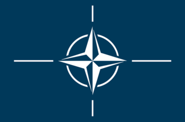 НАТО пригрозила России &quot;высокой ценой&quot; в случае обострения ситуации на Украине