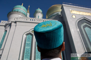В Нур-Султане открылась самая большая мечеть в Центральной Азии