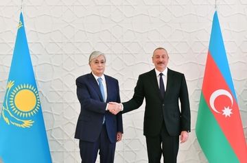 Президент Казахстана прибыл в Азербайджан с официальным визитом