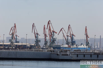 Азербайджан выделил Туркменистану участок в порте Алят