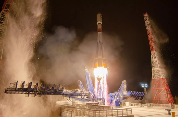 С космодрома Плесецк стартовала ракета &quot;Союз-2.1б&quot; с космическими аппаратами