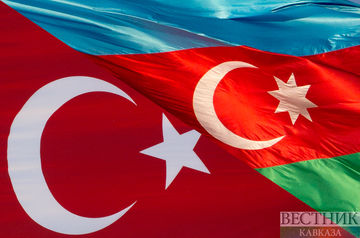 Азербайджанские и турецкие военные выполнили ночные задачи на учениях &quot;Братский кулак&quot; (ВИДЕО)