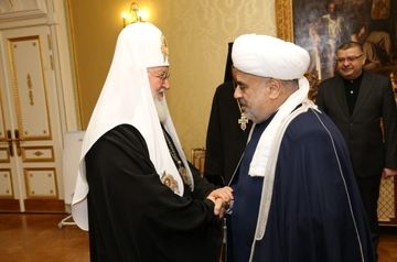 Патриарх Кирилл и председатель УМК встретились в Москве
