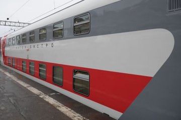 В составе поезда Москва-Адлер сегодня впервые отправился новый вагон-бистро