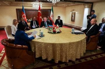 Спикеры парламентов Азербайджана, Турции и Ирана провели встречу в Анталье