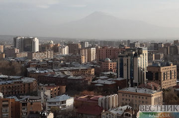 Квартира полностью сгорела в многоэтажном доме в Ереване