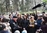 Мехрибан Алиева встретилась с жителями Гянджи в парке культуры и отдыха &quot;Хан багы&quot;