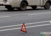 Водитель, достававший коляску, погиб под колесами другого авто в столице Киргизии
