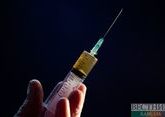 Глава Минздрава Азербайджана вакцинировался от коронавируса 