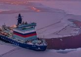Битва за господство в Арктике: Россия строит гигантские ледоколы