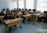 Школьники в Узбекистане будут изучать информатику по американским учебникам