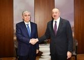 Ильхам Алиев поздравил президента Казахстана с днем рождения и пригласил его в Азербайджан