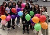 Активисты АМОР провели акцию &quot;Подари улыбку&quot; в День защиты детей (ФОТО, ВИДЕО)