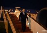 Лидер Узбекистана прилетел в Баку