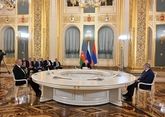 Путин, Алиев и Пашинян провели переговоры в Кремле
