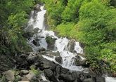 Водопад влюбленных над озером Рица: самое романтичное место в Абхазии