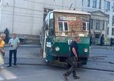 Ростовский трамвай сошел с рельсов и протаранил здание